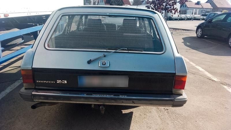 Second-hand Ford Granada 114 CP (83 kW) 1984 Albastru Break