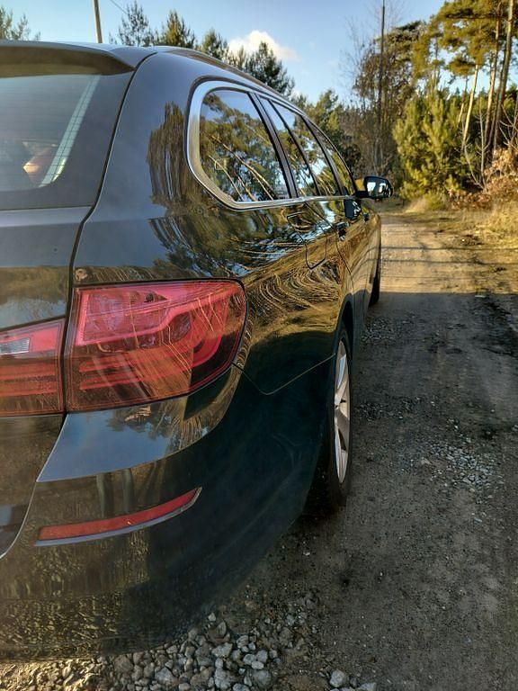 Gebraucht BMW 530 258 PS (189 kW) 2016 Braun Kombi
