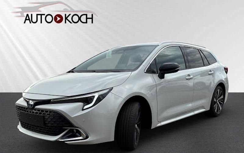 Neu Toyota Corolla 196 PS (144 kW) 2025 Grau Kombi
