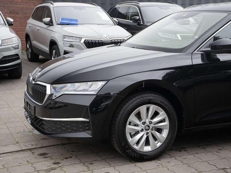 Gebraucht Skoda Octavia Selection 150 PS (110 kW) 2025 Schwarz Kombi