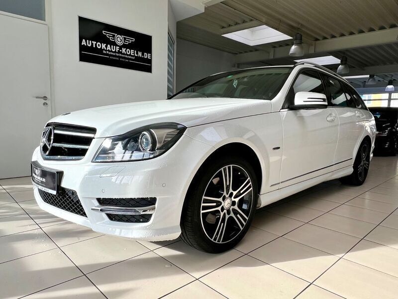 Weiß Gebraucht 2014 Mercedes C200 AMG Kombi | 15.990 € (Etwas zu teuer) - Bild 1/4