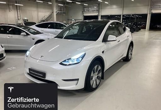 Gebraucht Tesla Model Y 273 kW (372 PS) 2023 Weiß SUV