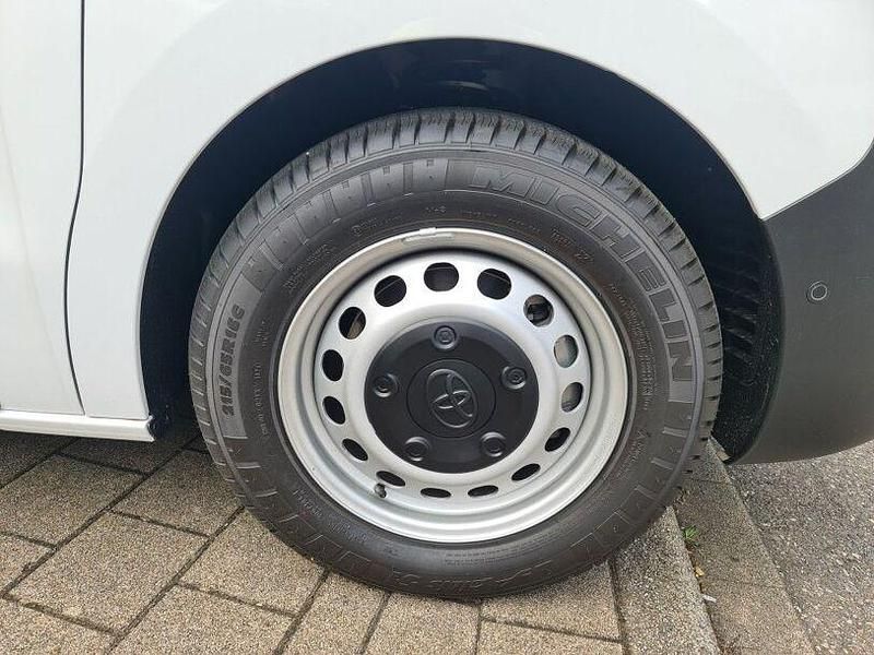 Gebraucht Toyota Proace 120 PS (88 kW) 2024 Weiß Van / Kleinbus
