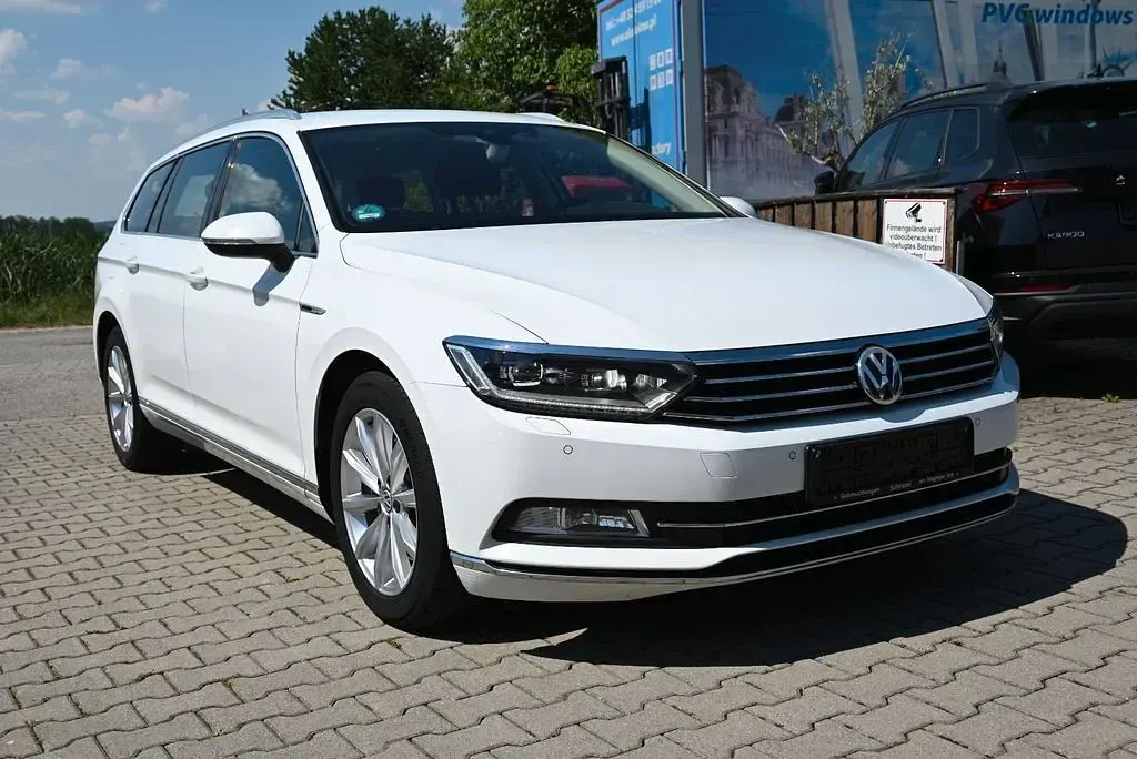 Gebraucht VW Passat Highline 190 PS (139 kW) 2015 Weiß Kombi