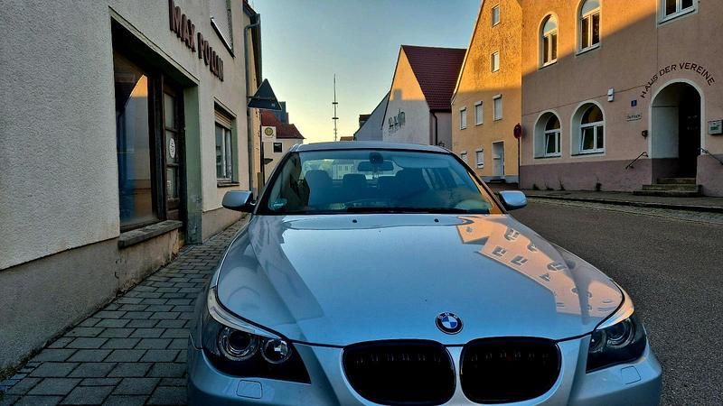 Silber Gebraucht 2006 BMW 525 Limousine | 5.500 € (Guter Preis) - Bild 1/4