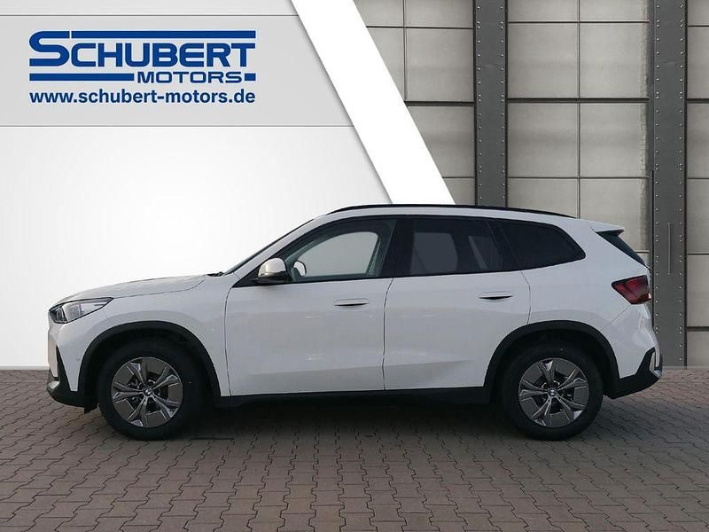 Gebraucht BMW iX1 Shadowline 150 kW (204 PS) 2025 Alpinweiss iii SUV