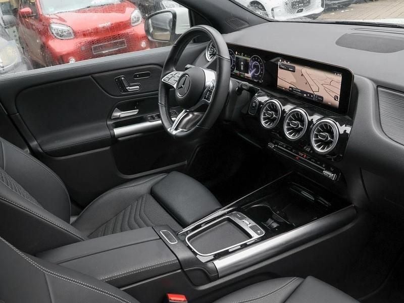 Gebraucht Mercedes EQA250 Progressive 139 kW (190 PS) 2024 Weiß SUV