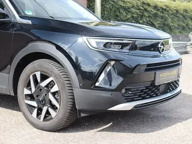 Używany Opel Mokka-e Elegance 100 kW (136 KM) 2021 Czarny SUV