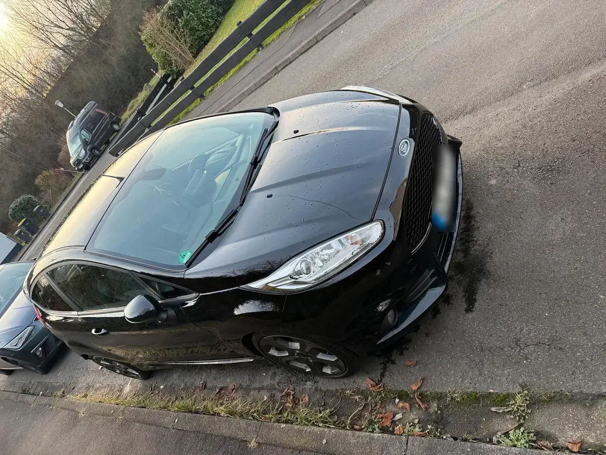 Używany Ford Fiesta ST 182 KM (133 kW) 2017 Czarny Hatchback