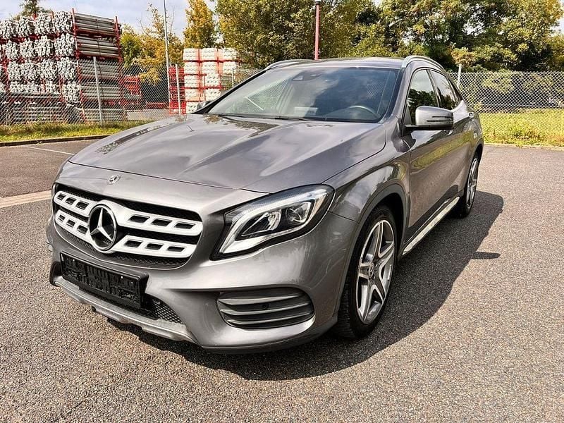 Gebraucht 2019 Mercedes GLA180 SUV | 17.500 € (Superpreis) - Bild 1/4