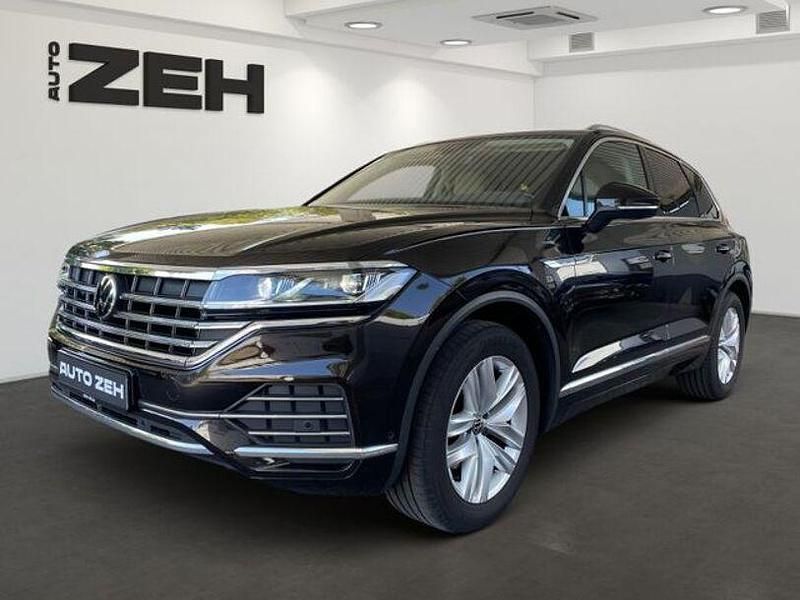 Braun Gebraucht 2022 VW Touareg Atmosphere SUV | 46.950 € (Fairer Preis) - Bild 1/4