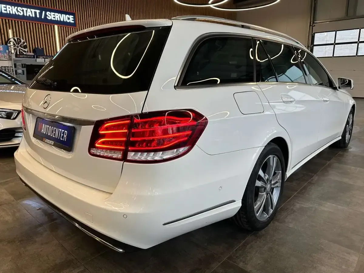 Gebraucht Mercedes E350 Avantgarde 258 PS (189 kW) 2016 Weiß Kombi