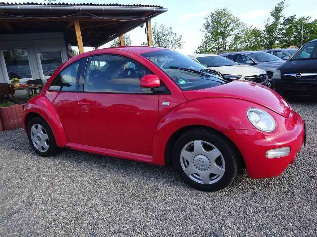 Gebraucht VW New Beetle 116 PS (85 kW) 1999 Rot Kleinwagen