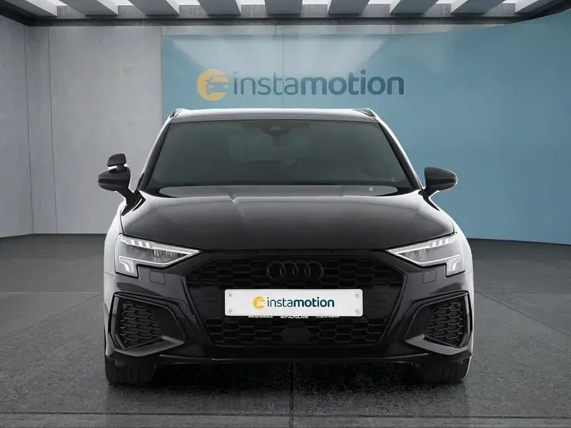 Gebraucht Audi A3 Sportback 150 PS (110 kW) 2024 Schwarz Kleinwagen