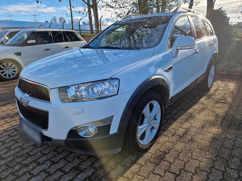 Gebraucht Chevrolet Captiva 184 PS (135 kW) 2011 Weiß SUV