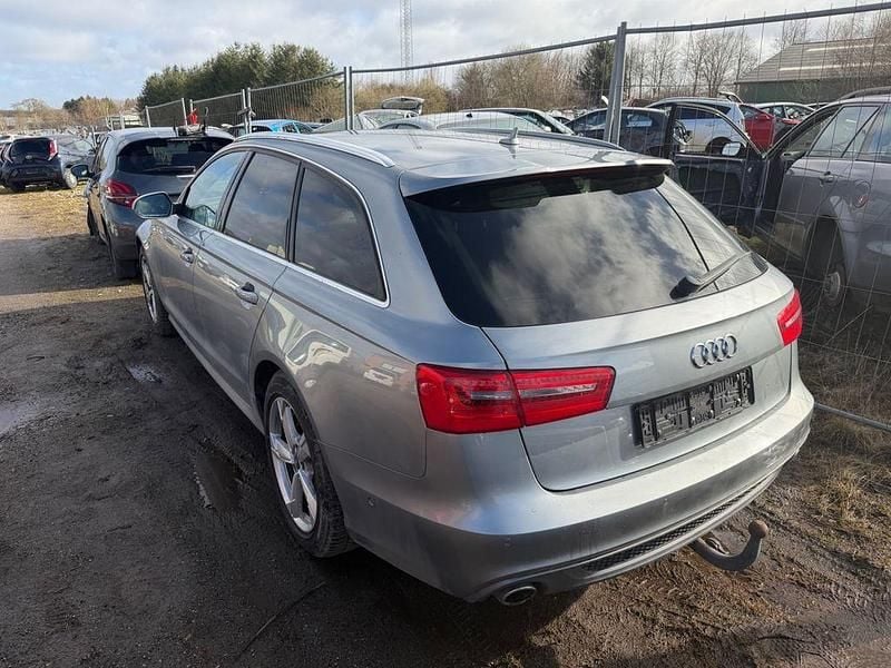 Gebraucht Audi A6 Sport 204 PS (150 kW) 2013 Grau Kombi
