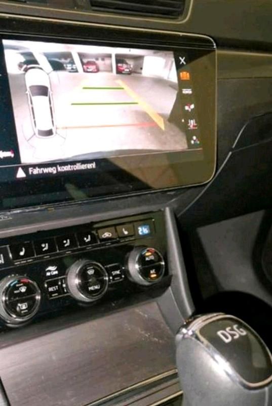 Gebraucht Skoda Superb 150 PS (110 kW) 2019 Schwarz Kombi