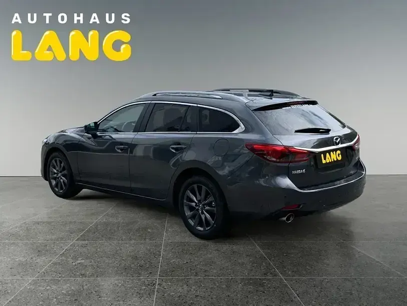 Gebraucht Mazda 6 Center-Line 165 PS (121 kW) 2024 Machine gray Kombi