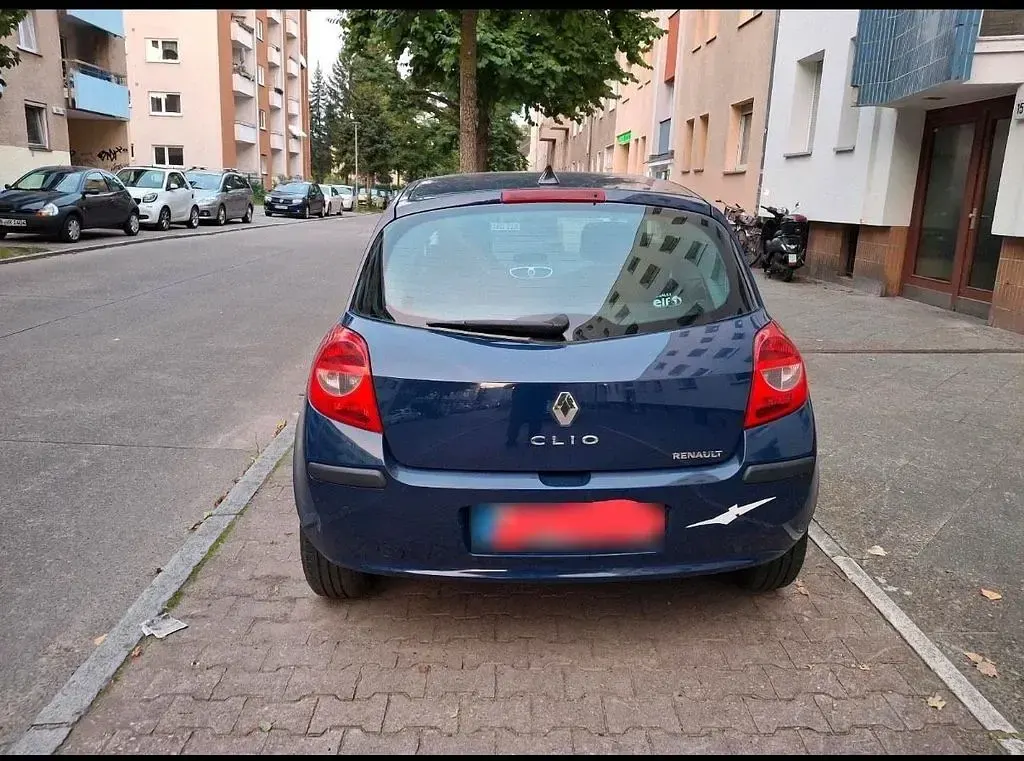 Gebraucht Renault Clio II Authentique 75 PS (55 kW) 2006 Blau Limousine