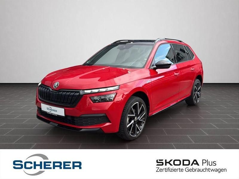 Velvet rot metallic (metallic) Gebraucht 2021 Skoda Kamiq Monte Carlo SUV | 22.290 € (Fairer Preis) - Bild 1/4