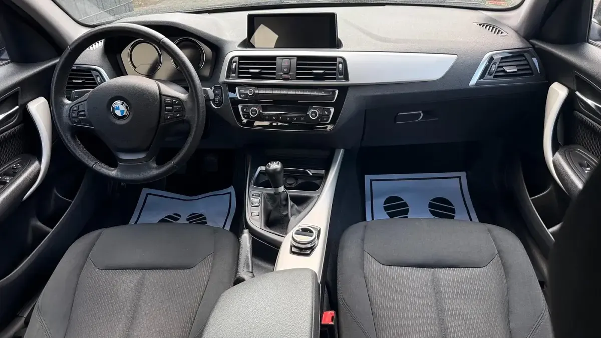 Gebraucht BMW 118 136 PS (100 kW) 2019 Braun Limousine