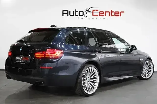 Gebraucht BMW M550 Performance 381 PS (280 kW) 2015 Schwarz Limousine