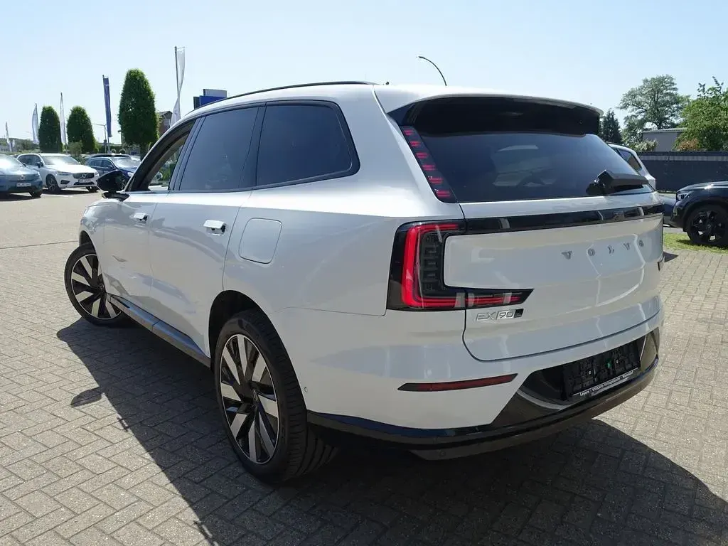 Gebraucht Volvo EX90 Plus 300 kW (408 PS) 2025 Weiß SUV
