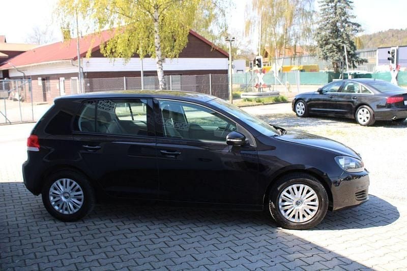 Second-hand VW Golf VI 80 CP (58 kW) 2010 Negru Hatchback