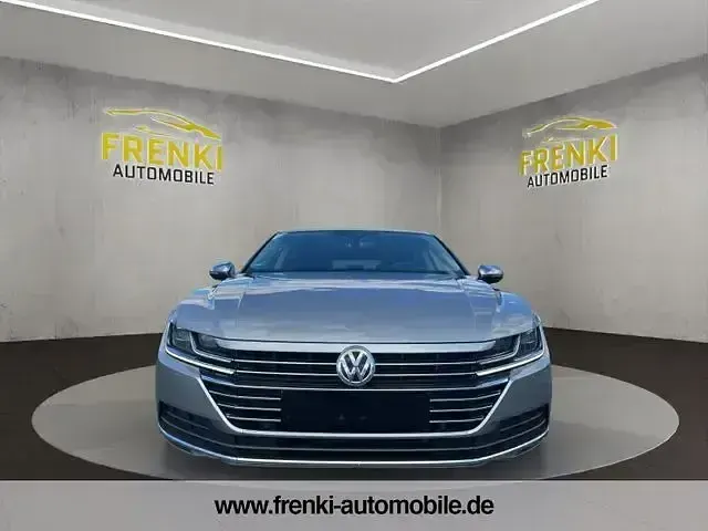 Gebraucht VW Arteon Elegance 150 PS (110 kW) 2017 Silber Kleinwagen