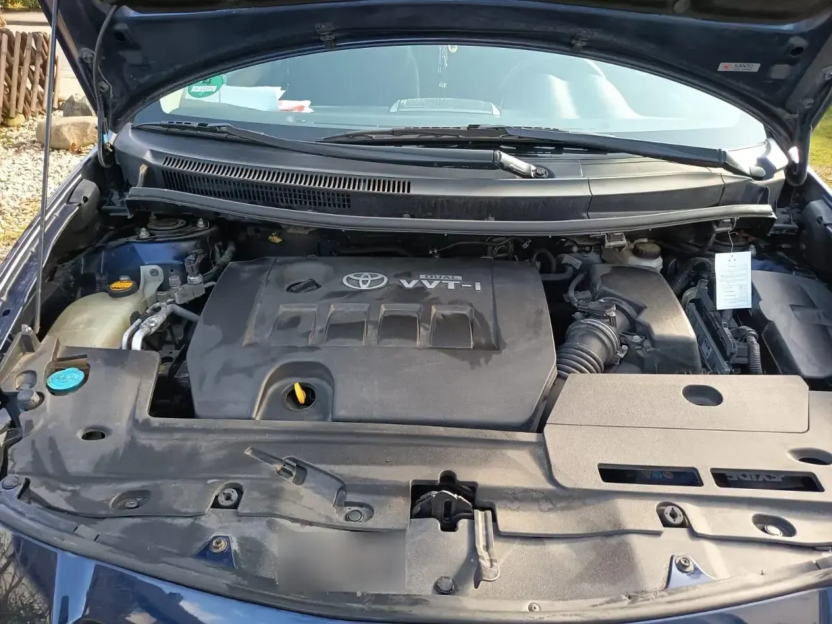 Gebraucht Toyota Auris 124 PS (91 kW) 2007 Blau Kleinwagen