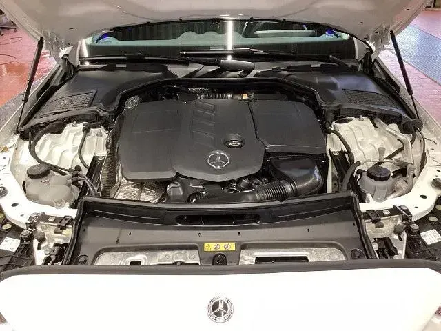Usata Mercedes C220 200 CV (147 kW) 2023