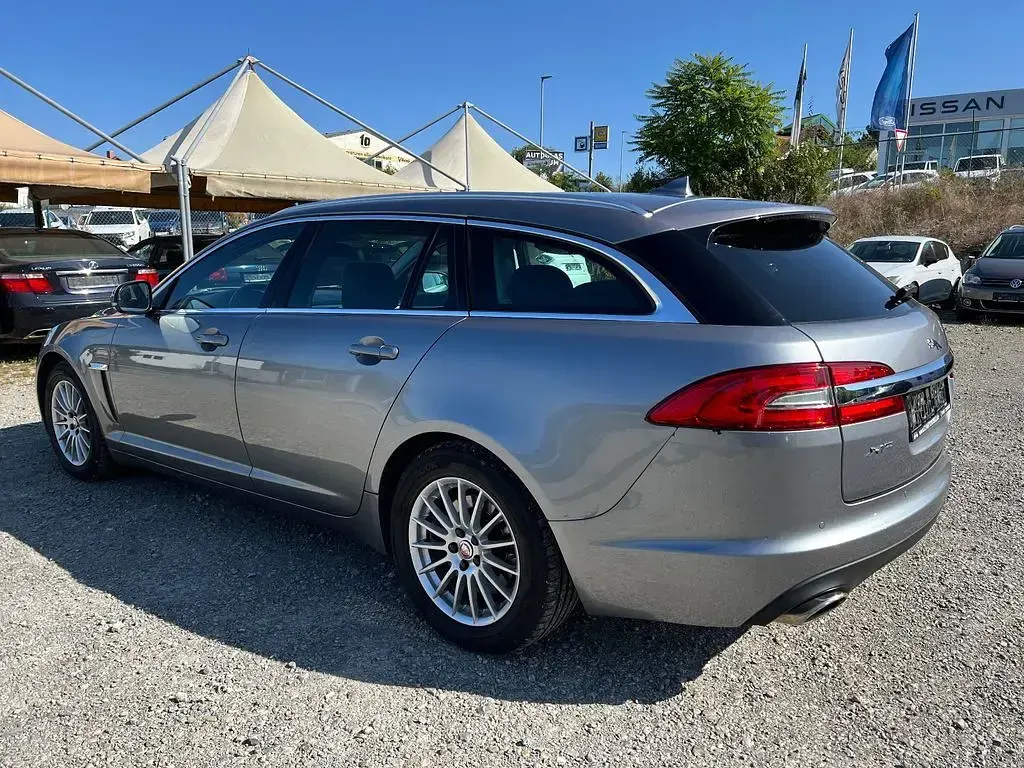 Gebraucht Jaguar XF Sportbrake 241 PS (177 kW) 2014 Lunar grey . Kombi