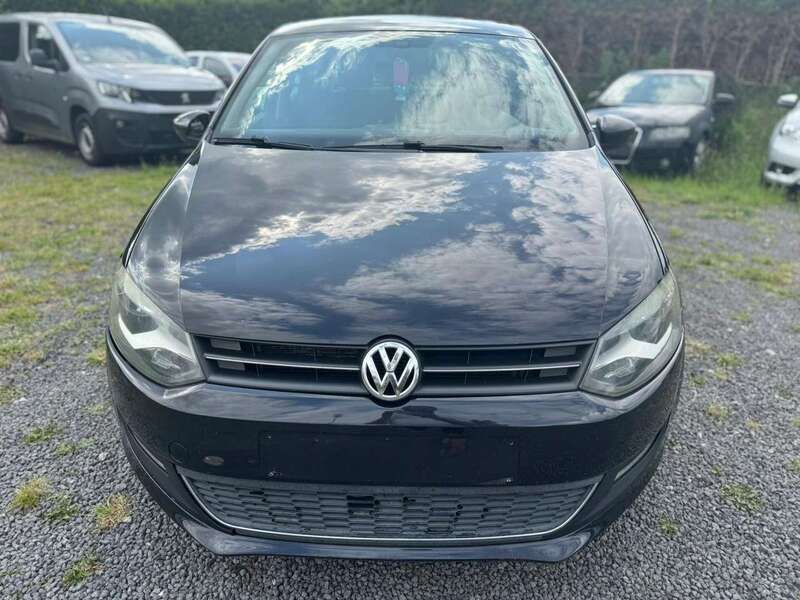Deep black perleffekt Gebraucht 2010 VW Polo Highline Kleinwagen | 3.400 € (Guter Preis) - Bild 1/4