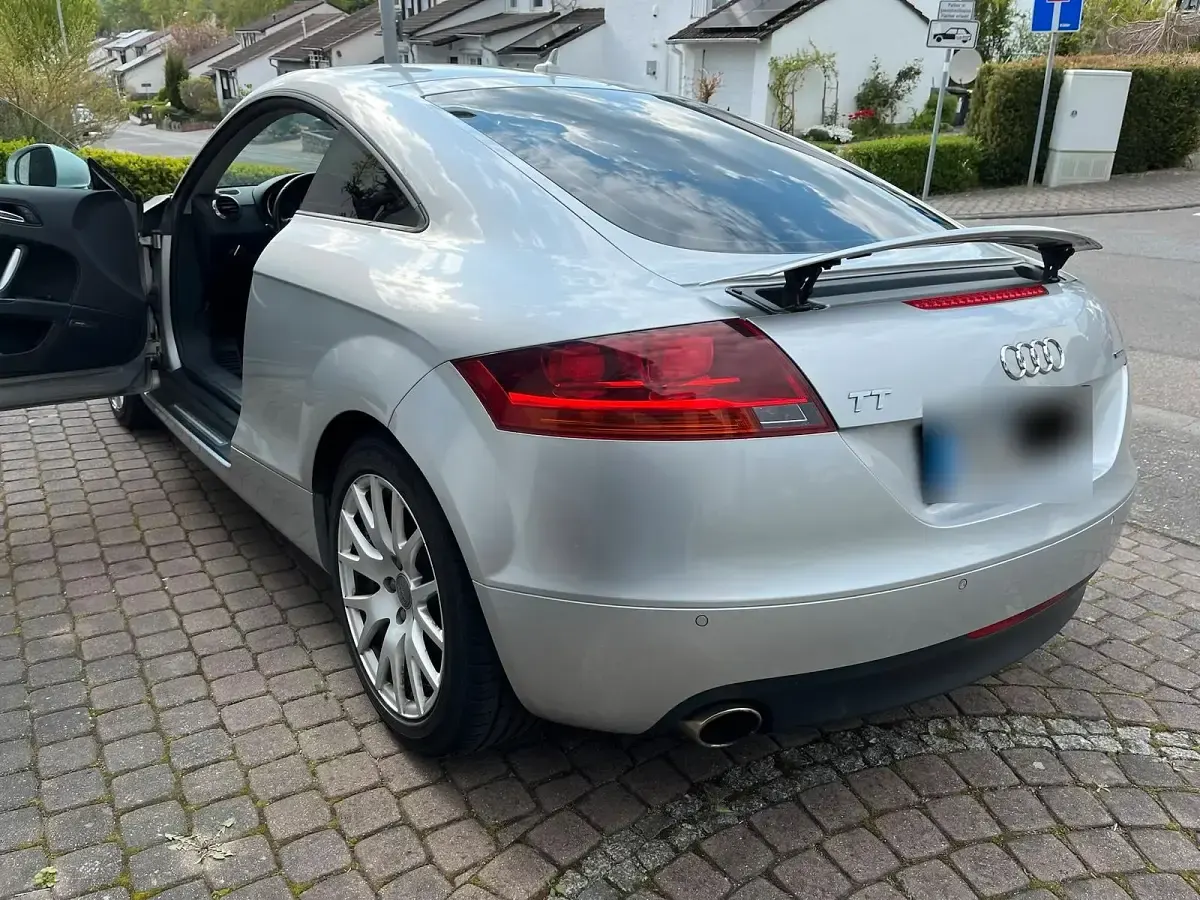 Second-hand Audi TT 250 CP (183 kW) 2007 Argintiu Coupe