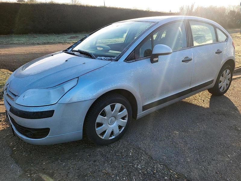 Gebraucht Citroën C4 109 PS (80 kW) 2007 Silber Limousine