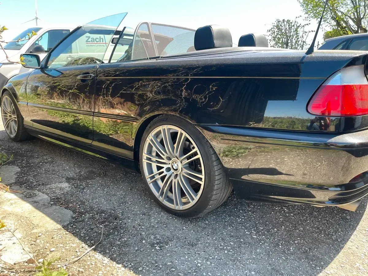 Gebraucht BMW 318 Cabriolet 146 PS (107 kW) 2002 Schwarz Cabrio