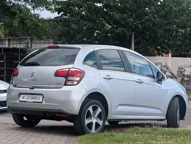 Gebraucht Citroën C3 SELECTION 82 PS (60 kW) 2016 Grau Kleinwagen