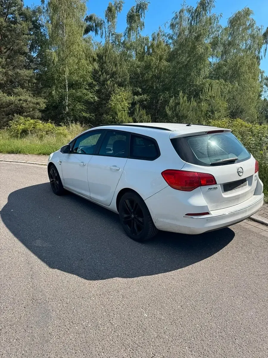 Occasion Opel Astra 115 ch (84 kW) 2013 Blanc Break