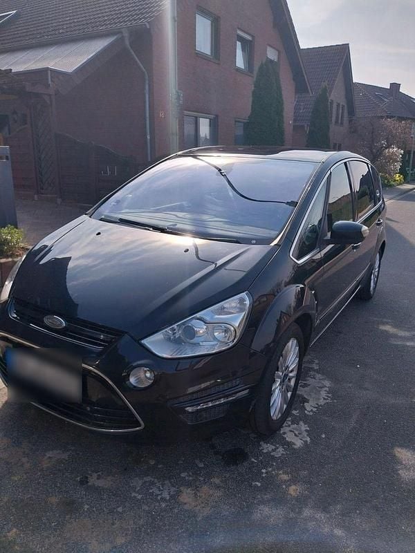 Gebraucht Ford S-MAX Titanium 163 PS (119 kW) 2011 Schwarz Van / Kleinbus
