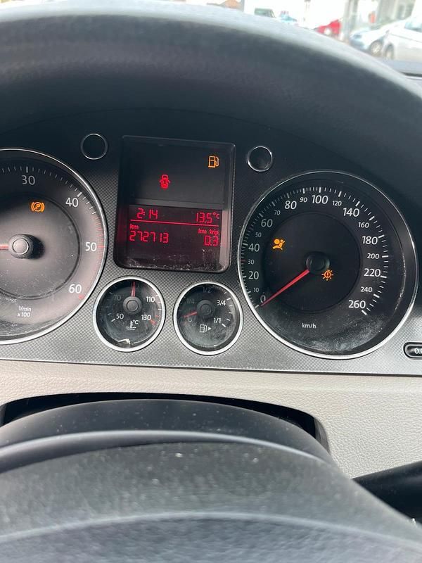 Gebraucht VW Passat 2005 Grün Kombi