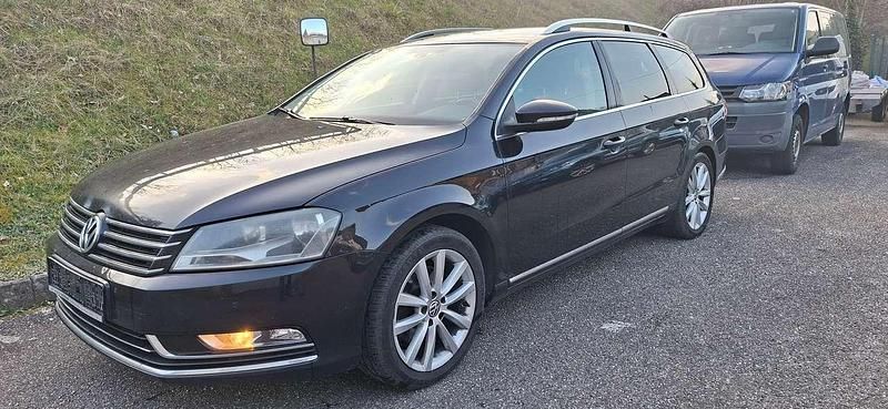 Gebraucht VW Passat Highline 170 PS (125 kW) 2012 Schwarz Kombi