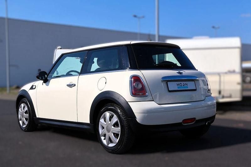 Second-hand Mini Cooper 75 CP (55 kW) 2010 Alb Hatchback
