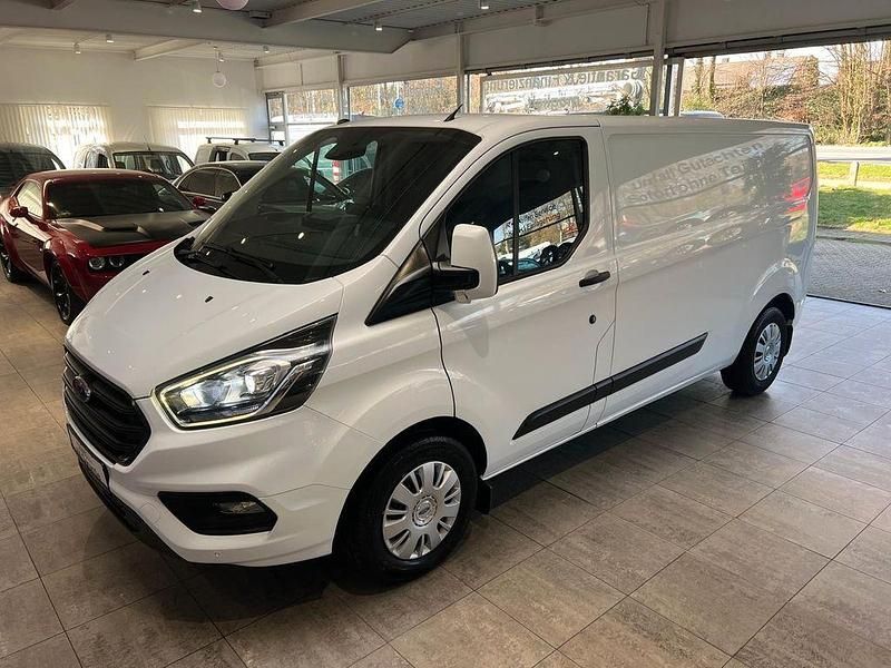 Gebraucht Ford Transit Custom 170 PS (125 kW) 2018 Weiß Van / Kleinbus