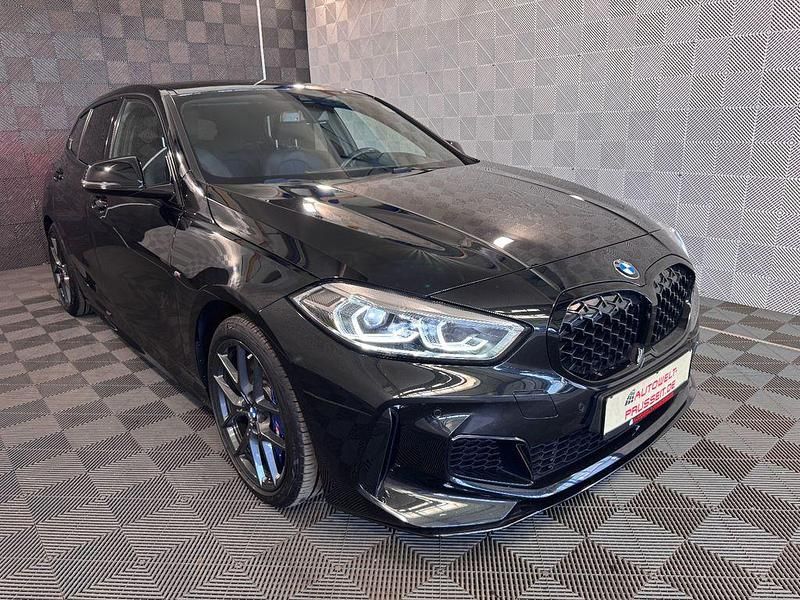 Schwarz Gebraucht 2023 BMW M135 Performance Kleinwagen | 37.530 € (Fairer Preis) - Bild 1/4