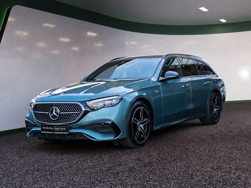Gebraucht Mercedes E300 Advanced 204 PS (150 kW) 2025 Grün Limousine