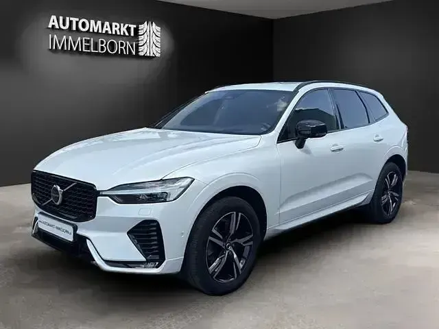 Gebraucht Volvo XC60 R-Design 197 PS (144 kW) 2022 Weiß SUV