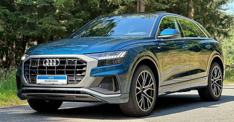 Blau Gebraucht 2019 Audi Q8 S-Line SUV | 49.990 € (Superpreis) - Bild 1/4