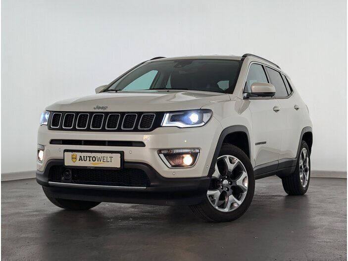 Weiß Gebraucht 2020 Jeep Compass Limited SUV | 21.460 € (Fairer Preis) - Bild 1/4