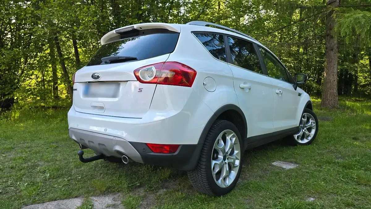 Gebraucht Ford Kuga Titanium S 140 PS (102 kW) 2012 Weiß SUV