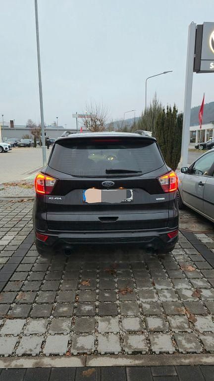 Gebraucht Ford Kuga ST-Line 150 PS (110 kW) 2019 Schwarz SUV